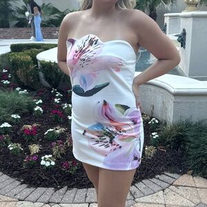 Amanda Uprichard White Floral Strapless Dress